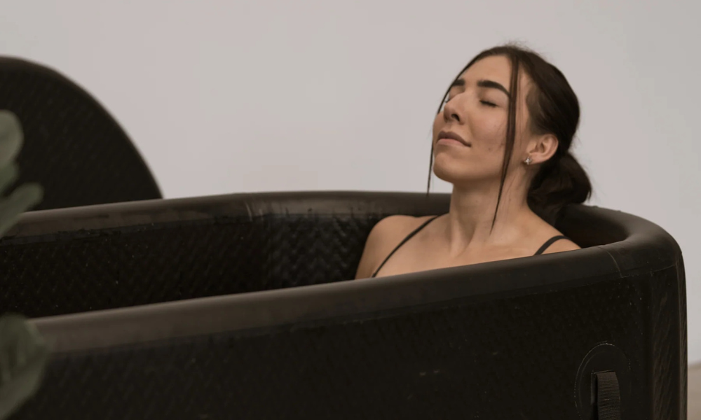 Advantages Of An Ice Bath: Why You Should Try Cold Plunges