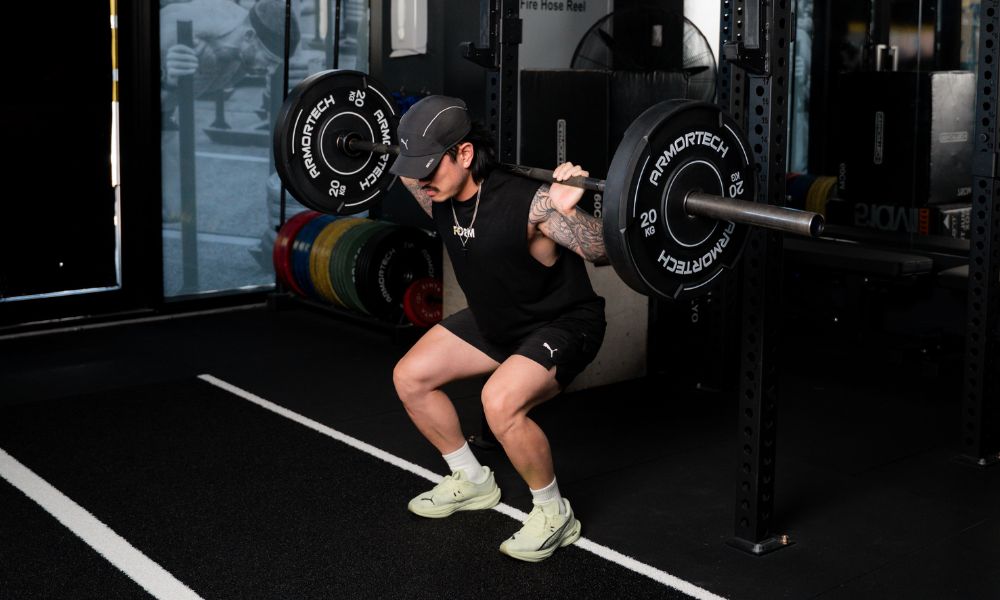 Olympic Weights vs Standard Weights: Beginner’s Buying Guide